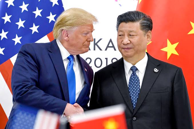 Tensión entre Estados Unidos y China vuelve a centrar la atención mundial por disputas comerciales y tecnológicas